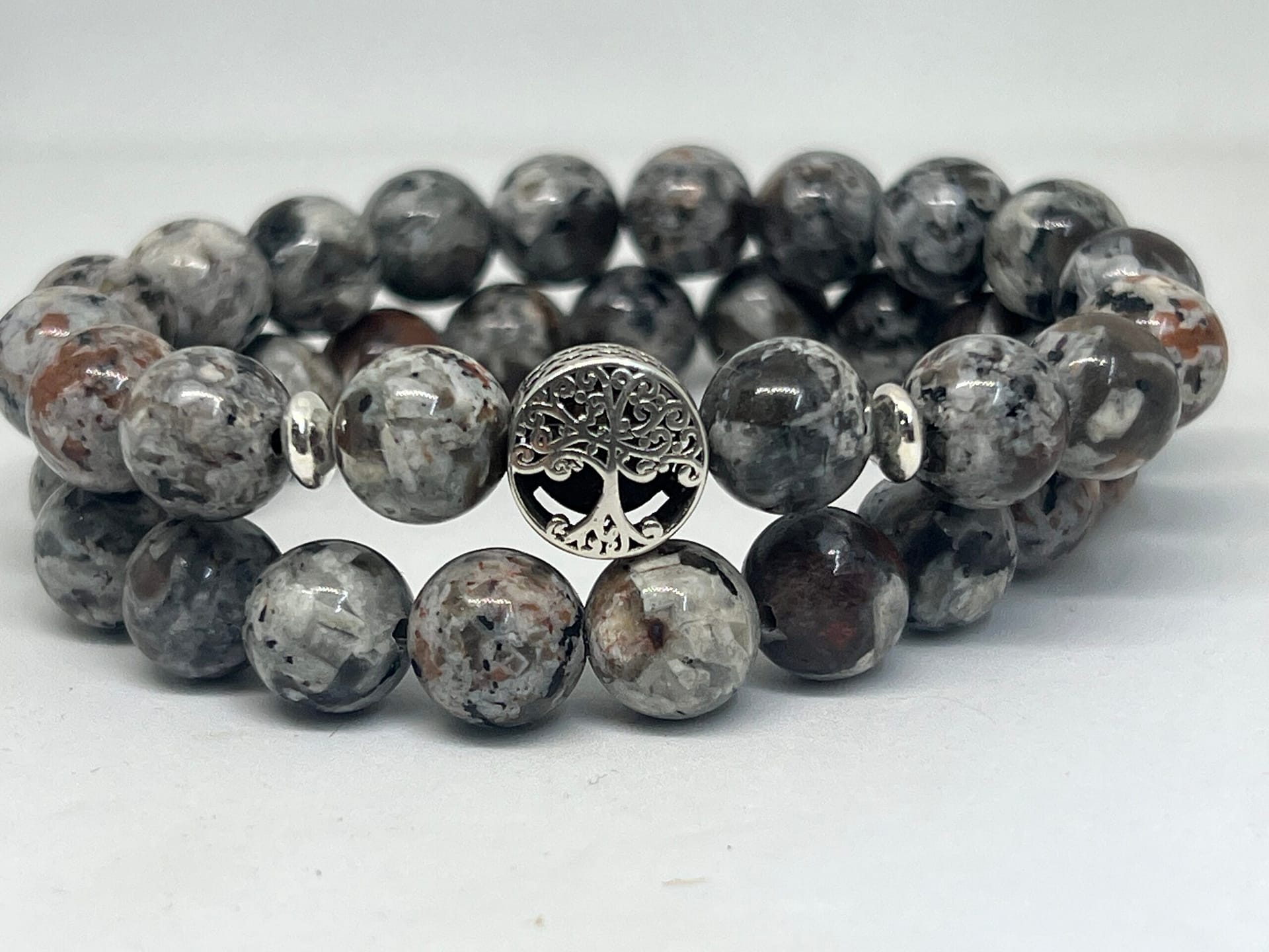 Сет браслетов из йооперлита — изображение 3