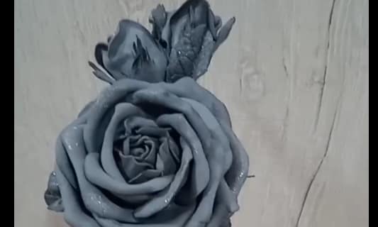 Заколка-уточка с розой, длина 8 см